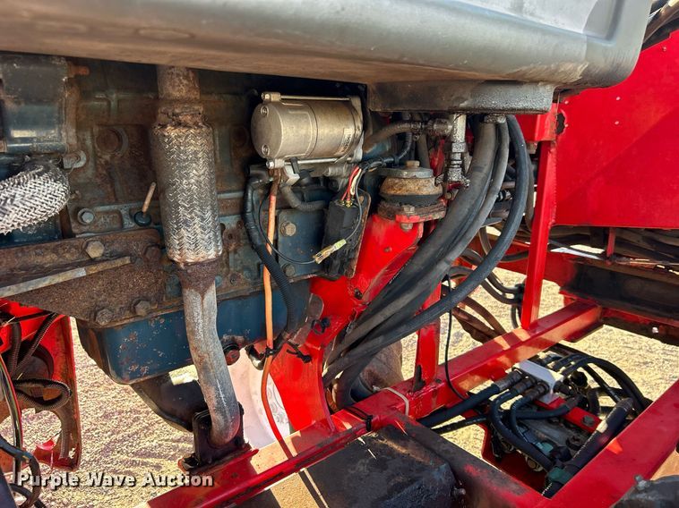 image for item EG1095 2000 Moffett M5000 forklift