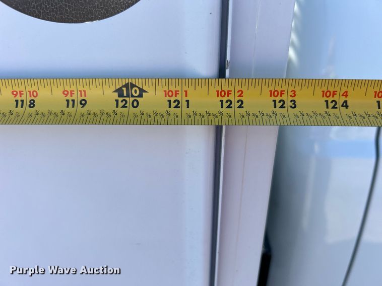 image for item EG1101 2012 Ford F550 Super Duty  SuperCab utility/ service truck