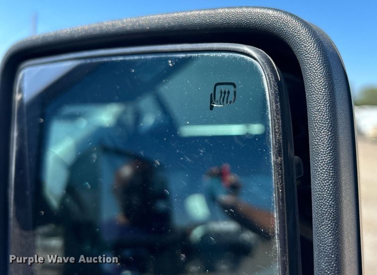 image for item EG1101 2012 Ford F550 Super Duty  SuperCab utility/ service truck