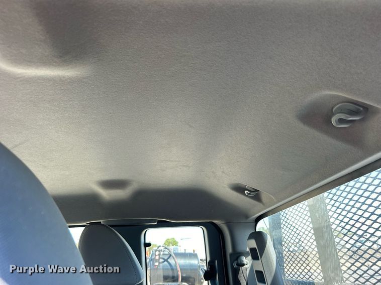 image for item EG1101 2012 Ford F550 Super Duty  SuperCab utility/ service truck