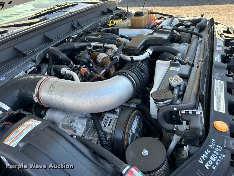 image for item EG1101 2012 Ford F550 Super Duty  SuperCab utility/ service truck