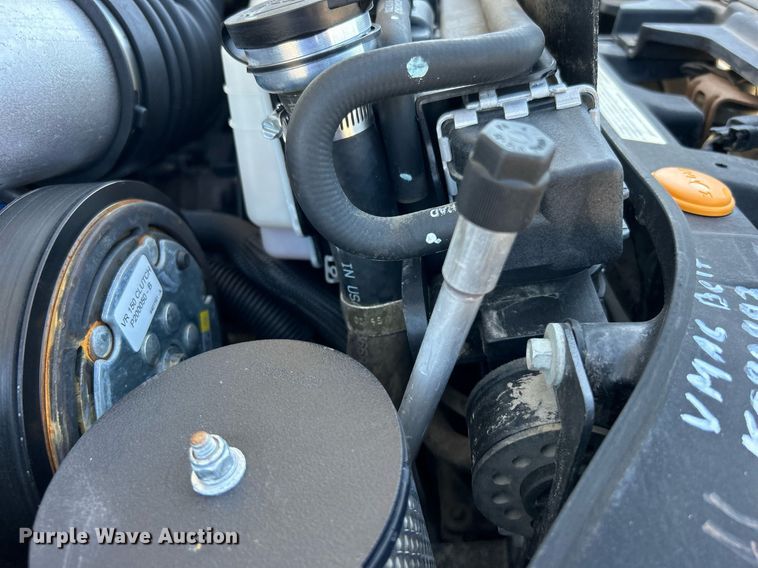 image for item EG1101 2012 Ford F550 Super Duty  SuperCab utility/ service truck