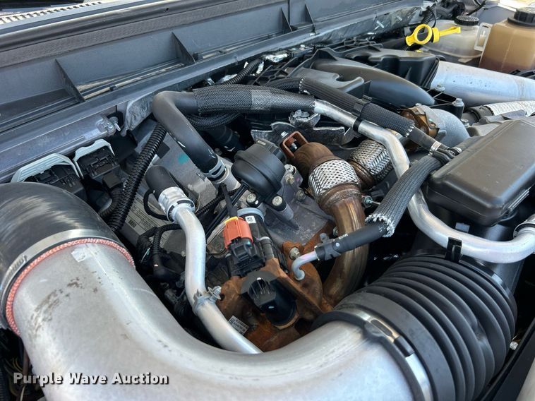 image for item EG1101 2012 Ford F550 Super Duty  SuperCab utility/ service truck