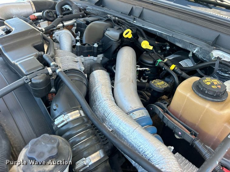 image for item EG1101 2012 Ford F550 Super Duty  SuperCab utility/ service truck