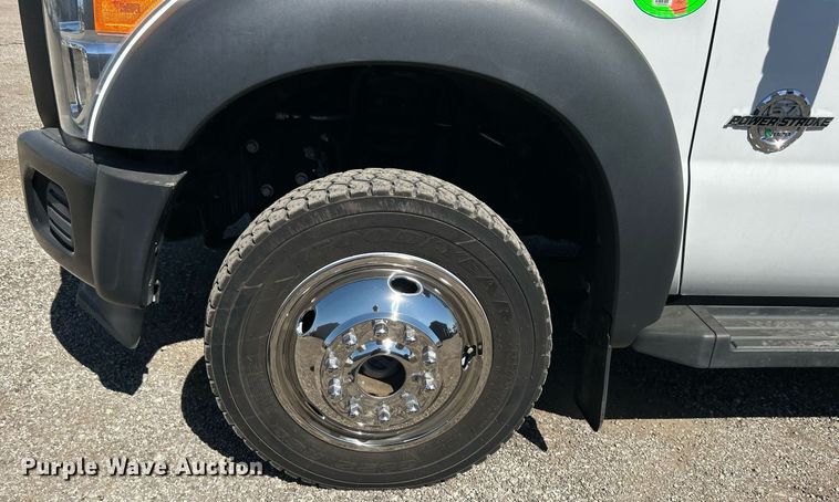 image for item EG1101 2012 Ford F550 Super Duty  SuperCab utility/ service truck