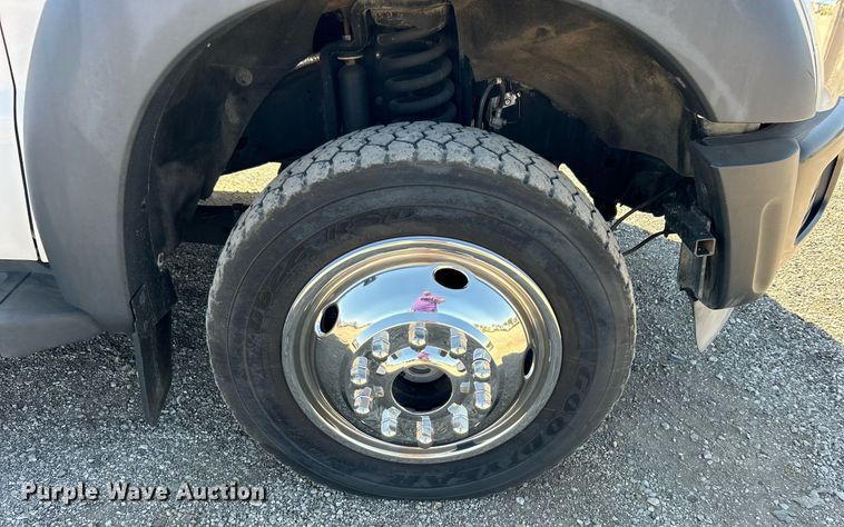 image for item EG1101 2012 Ford F550 Super Duty  SuperCab utility/ service truck