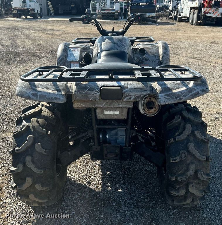 image for item EG1121 2004 Yamaha Grizzly 660 ATV