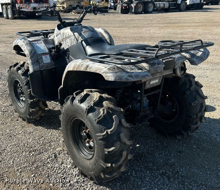 image for item EG1121 2004 Yamaha Grizzly 660 ATV