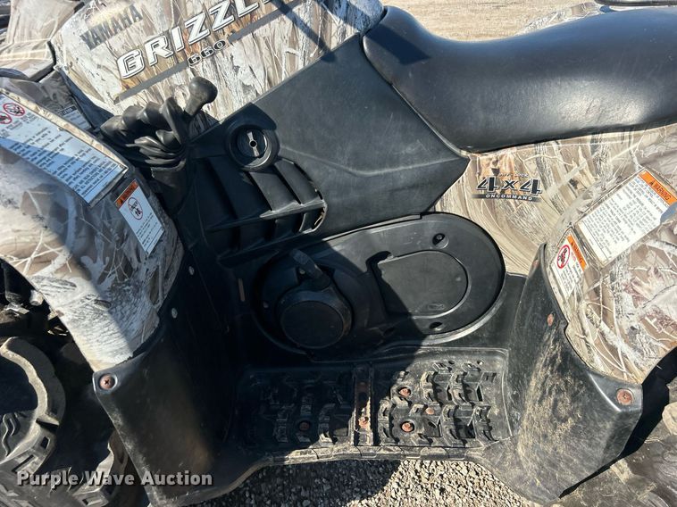 image for item EG1121 2004 Yamaha Grizzly 660 ATV