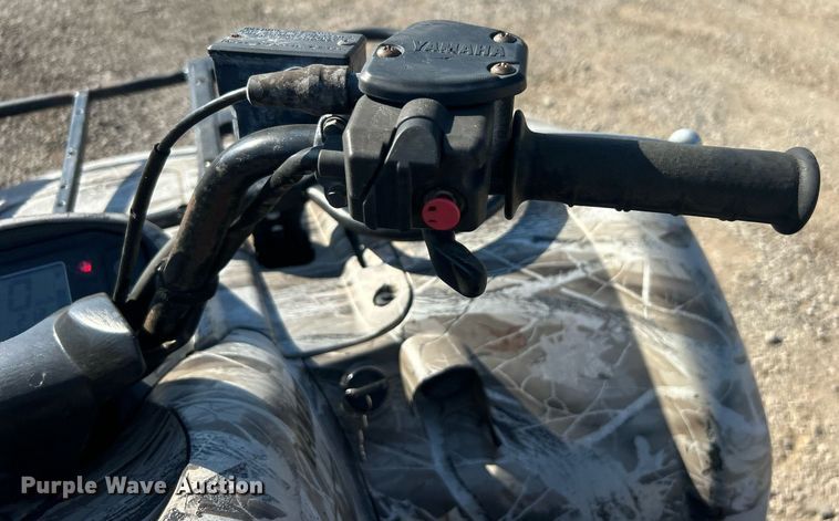 image for item EG1121 2004 Yamaha Grizzly 660 ATV