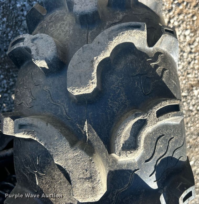 image for item EG1121 2004 Yamaha Grizzly 660 ATV