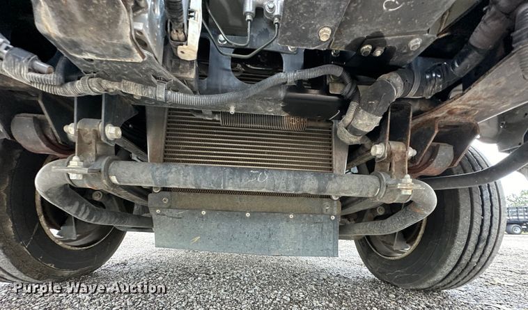 image for item EG1630 2012 Isuzu  NRR pressure washer truck