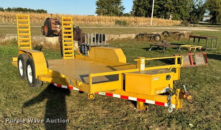 image for item EG6762 2009 Load Trail LTD equipment trailer