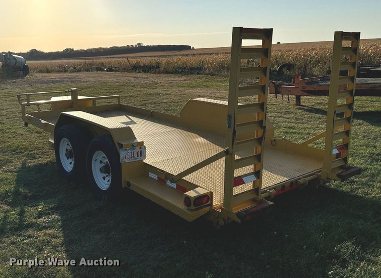 image for item EG6762 2009 Load Trail LTD equipment trailer