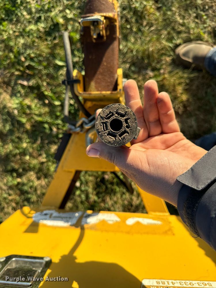 image for item EG6762 2009 Load Trail LTD equipment trailer