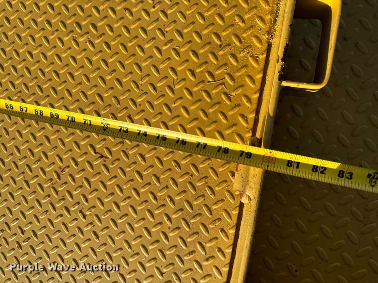 image for item EG6762 2009 Load Trail LTD equipment trailer