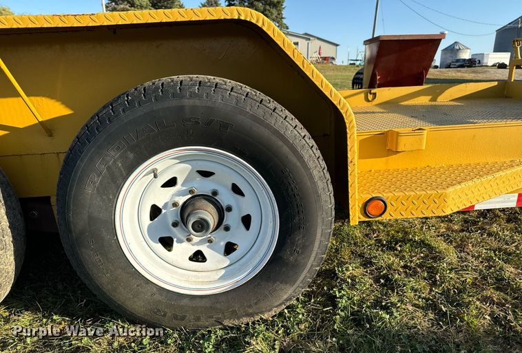 image for item EG6762 2009 Load Trail LTD equipment trailer