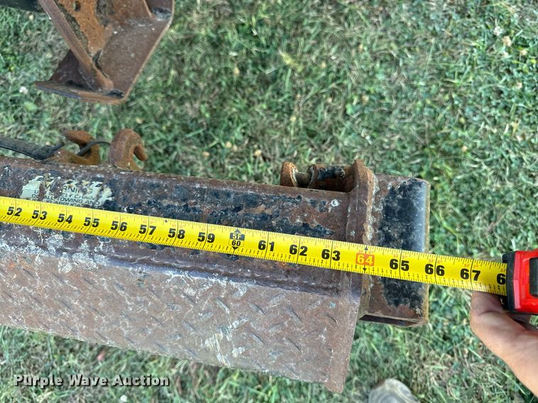 image for item EG6766 2000 Chevrolet C6500 rollback truck