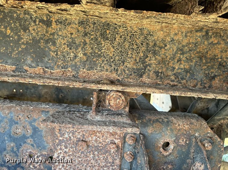 image for item EG6766 2000 Chevrolet C6500 rollback truck