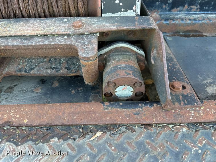 image for item EG6766 2000 Chevrolet C6500 rollback truck