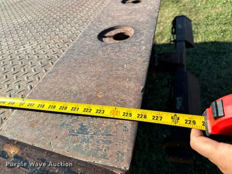 image for item EG6766 2000 Chevrolet C6500 rollback truck