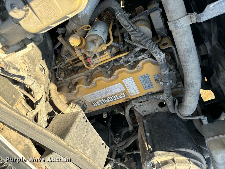 image for item EG6766 2000 Chevrolet C6500 rollback truck