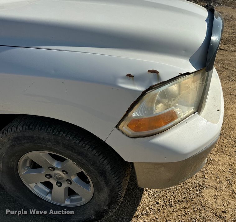 image for item EH7039 2011 Dodge Ram 1500 Quad Cab pickup truck