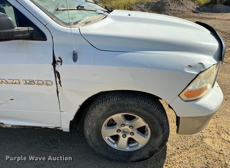 image for item EH7039 2011 Dodge Ram 1500 Quad Cab pickup truck