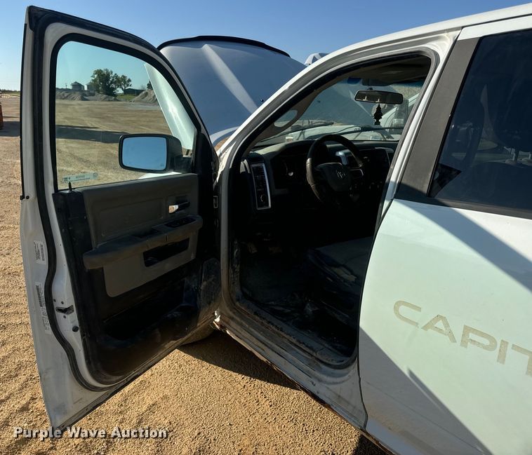 image for item EH7039 2011 Dodge Ram 1500 Quad Cab pickup truck