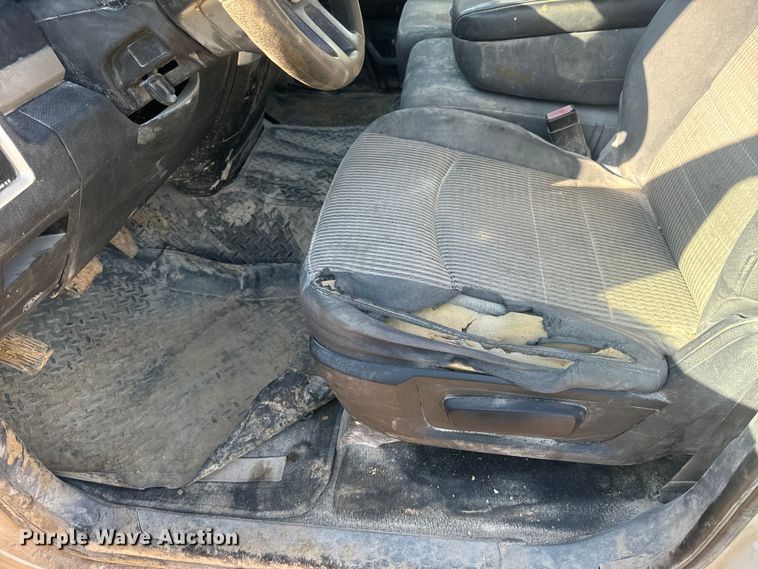 image for item EH7039 2011 Dodge Ram 1500 Quad Cab pickup truck