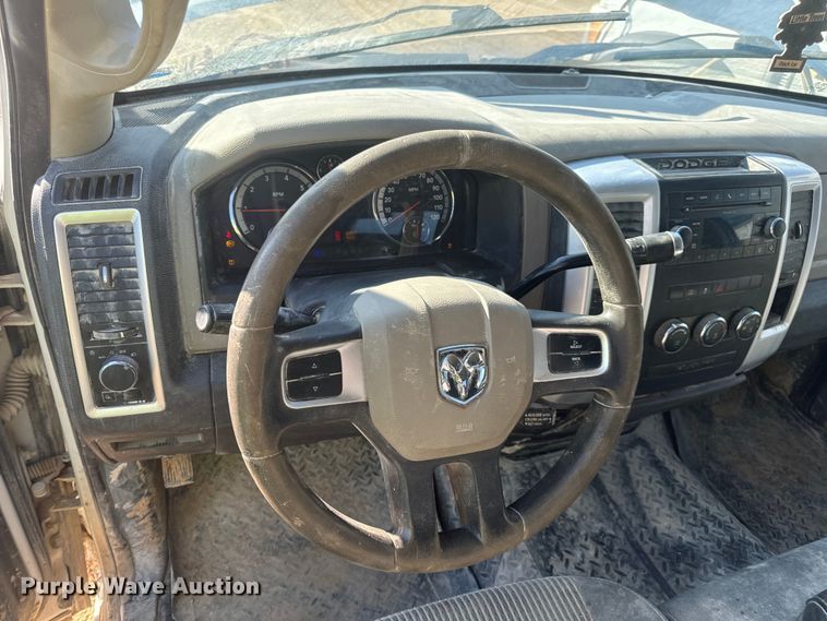 image for item EH7039 2011 Dodge Ram 1500 Quad Cab pickup truck