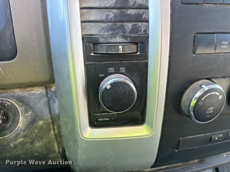 image for item EH7039 2011 Dodge Ram 1500 Quad Cab pickup truck