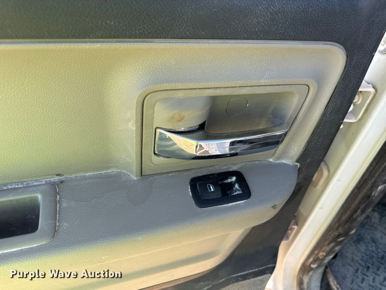 image for item EH7039 2011 Dodge Ram 1500 Quad Cab pickup truck