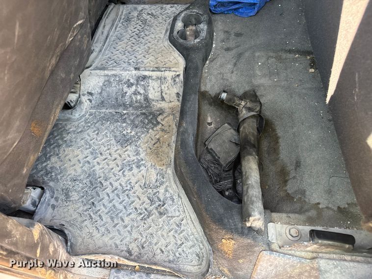 image for item EH7039 2011 Dodge Ram 1500 Quad Cab pickup truck