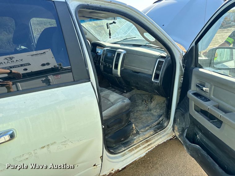 image for item EH7039 2011 Dodge Ram 1500 Quad Cab pickup truck