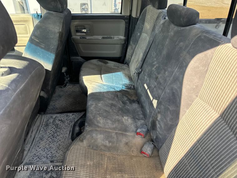 image for item EH7039 2011 Dodge Ram 1500 Quad Cab pickup truck