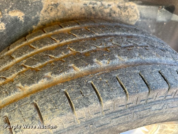 image for item EH7039 2011 Dodge Ram 1500 Quad Cab pickup truck