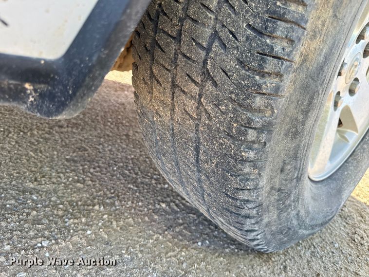 image for item EH7039 2011 Dodge Ram 1500 Quad Cab pickup truck