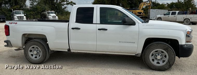 image for item EH7061 2017 Chevrolet  Silverado 1500 Double Cab pickup truck