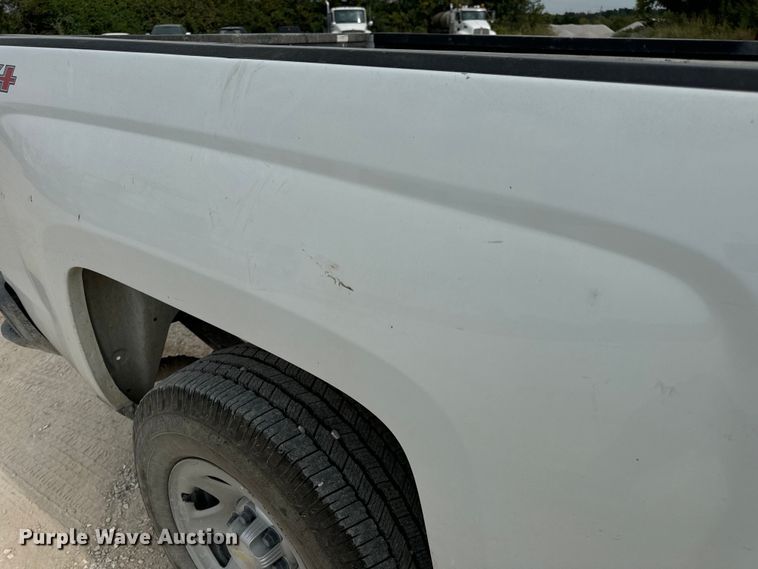 image for item EH7061 2017 Chevrolet  Silverado 1500 Double Cab pickup truck