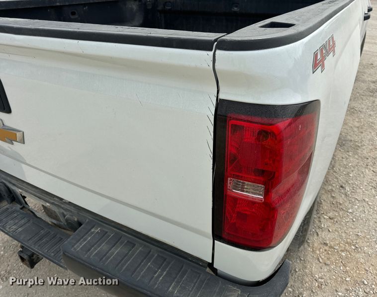 image for item EH7061 2017 Chevrolet  Silverado 1500 Double Cab pickup truck