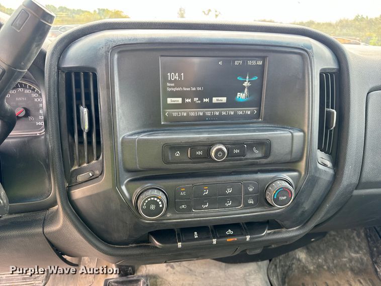 image for item EH7061 2017 Chevrolet  Silverado 1500 Double Cab pickup truck