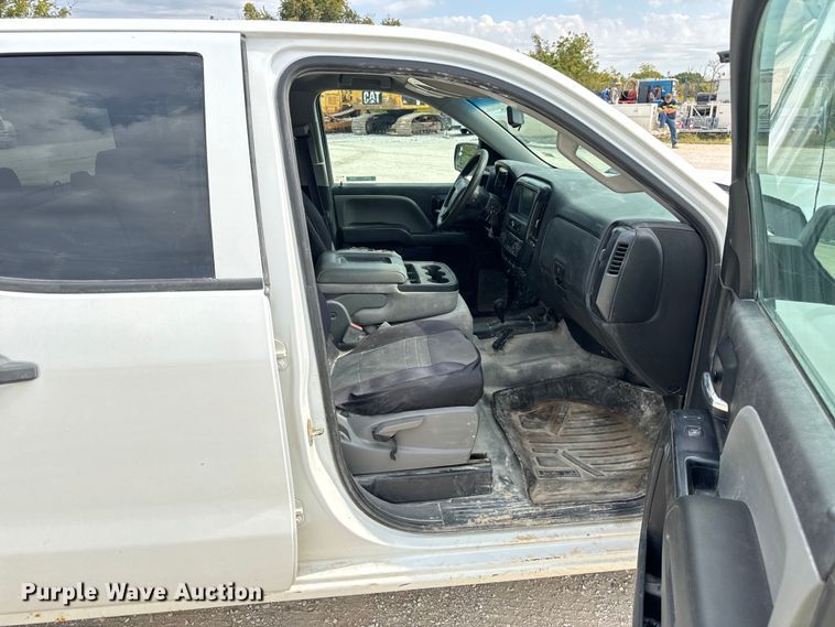 image for item EH7061 2017 Chevrolet  Silverado 1500 Double Cab pickup truck