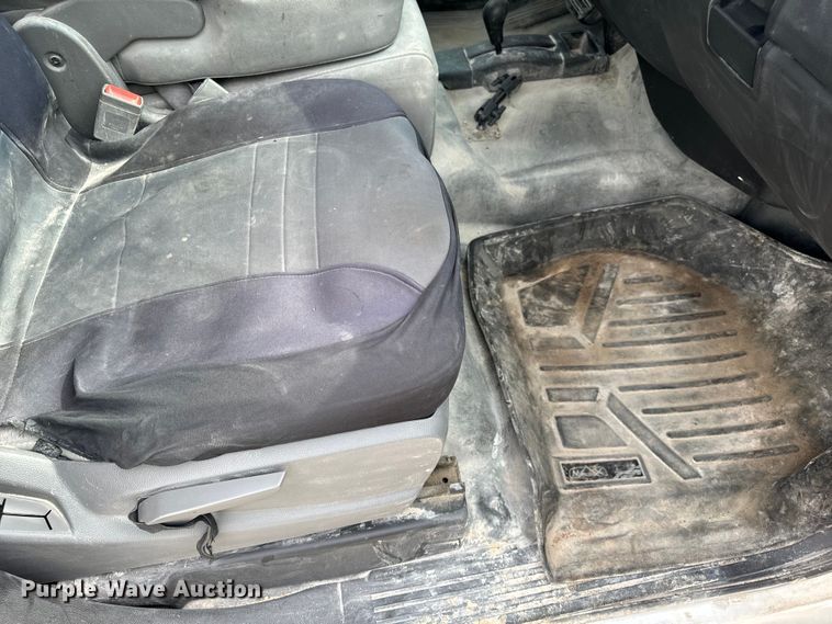 image for item EH7061 2017 Chevrolet  Silverado 1500 Double Cab pickup truck