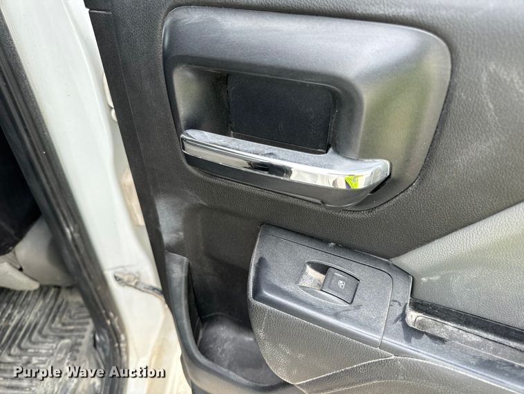 image for item EH7061 2017 Chevrolet  Silverado 1500 Double Cab pickup truck