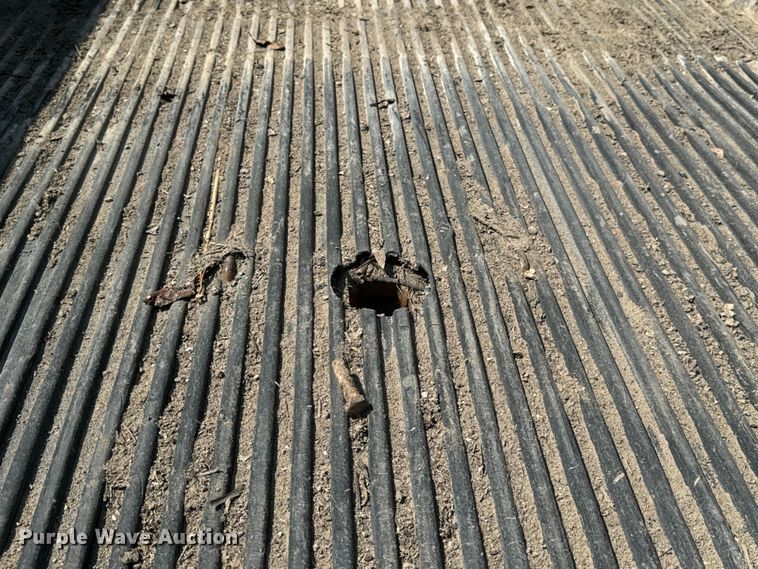 image for item EH7064 2014 Chevrolet  Silverado 2500HD Crew Cab pickup truck