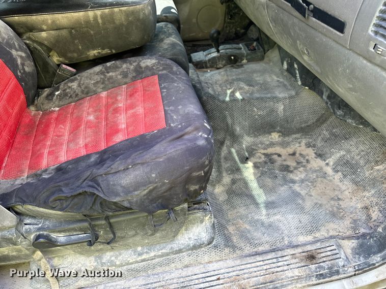 image for item EH7064 2014 Chevrolet  Silverado 2500HD Crew Cab pickup truck