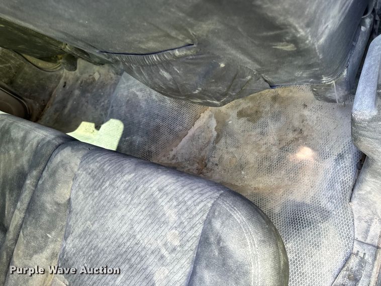 image for item EH7064 2014 Chevrolet  Silverado 2500HD Crew Cab pickup truck