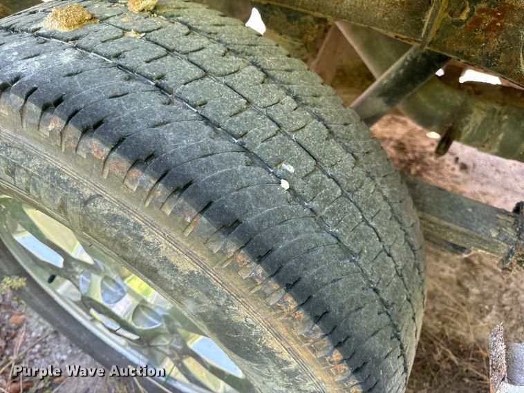 image for item EH7064 2014 Chevrolet  Silverado 2500HD Crew Cab pickup truck