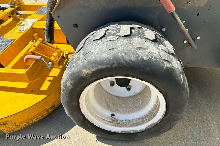 image for item EI4044 2022 Walker B27i ZTR lawn mower